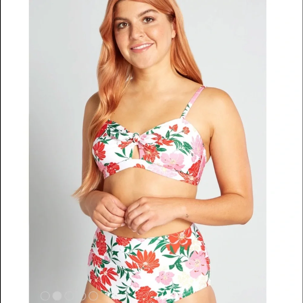 NWOT ModCloth‎ Santa Barbara Saturdays Bikini The Clarice High-Waisted Bottom